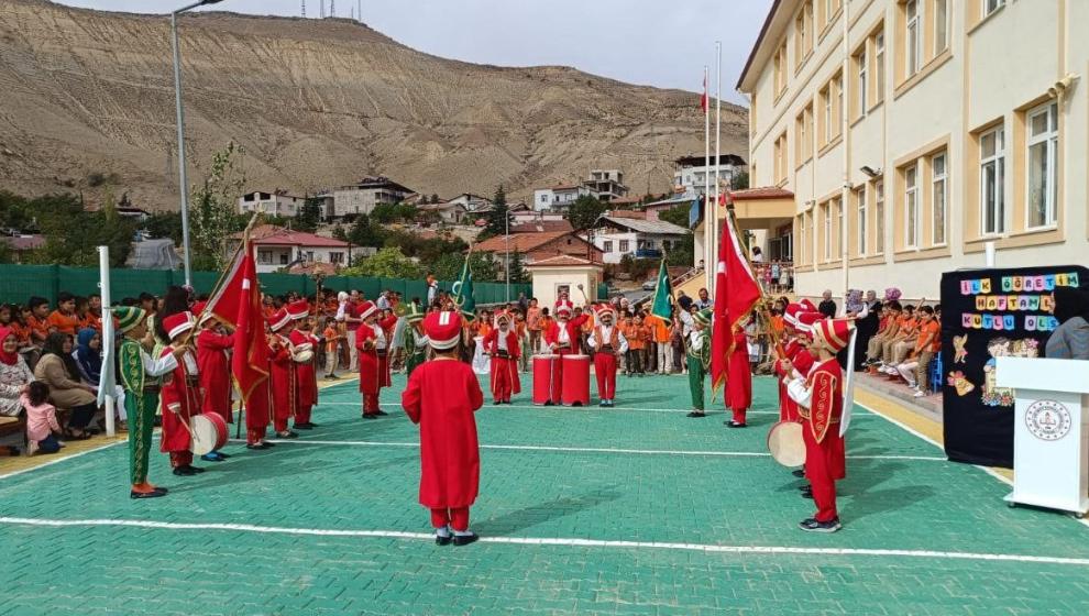 Malatya'da Bir İlki Gerçekleştirip Okul Mehteran Takımı Kurdular