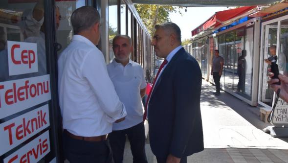 Başkan Sadıkoğlu, Kışla Caddesi ve Söğütlü Cami Esnafları İle Bir Araya Geldi