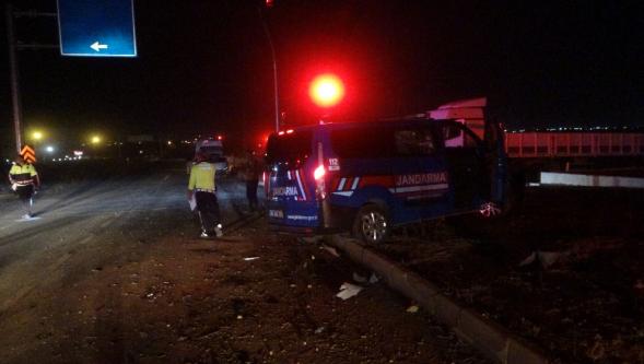 Malatya'da Askeri Araç Otomobille Çarpıştı: 5'i Asker 7 Yaralı