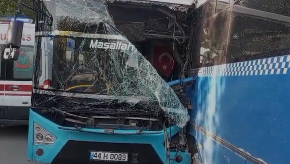 Malatya'da Öğrenci Servisi İle Belediye Otobüsü Çarpıştı: Çok Sayıda Yaralı Var