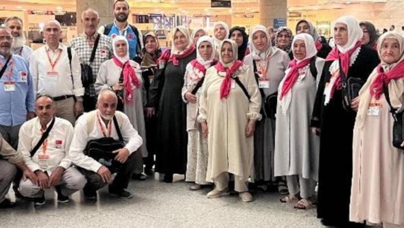 Hacı Adayları Dualarla Uğurlandı.