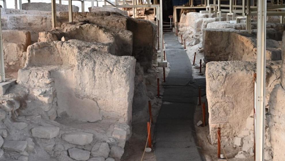 Ölmeztoprak;  Arslantepe Höyüğü'nde İncelemelerde Buludu..