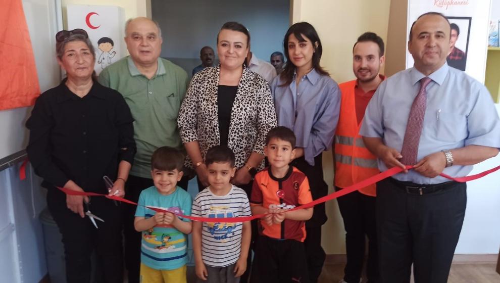 Dr. Mehmet Turan Yazlak'ın Adı Kütüphanede Yaşayacak