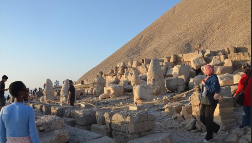 Nemrut Yolu Malatya'dan Geçer..
