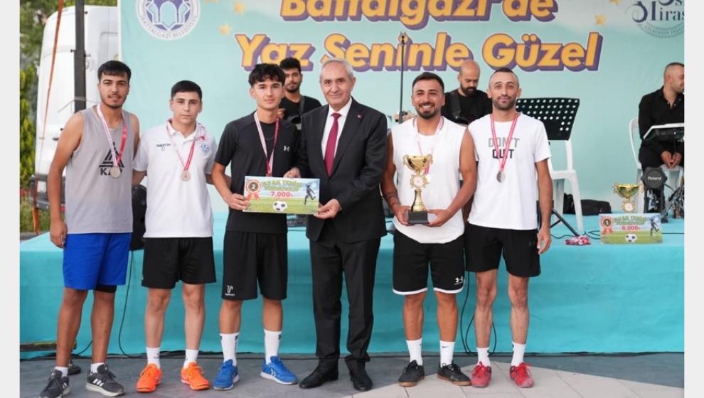 Ayak Tenisi Turnuvası Sona Erdi.
