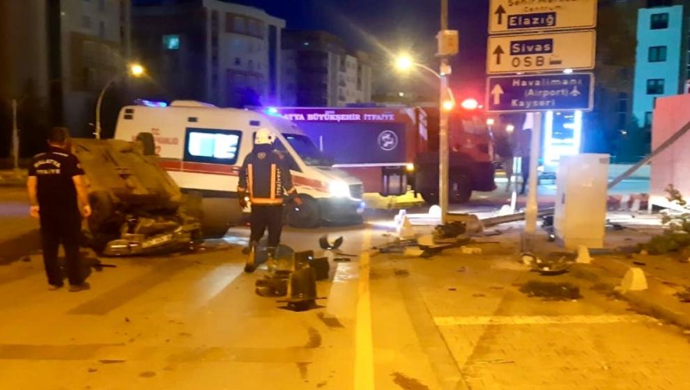 Fahri Kayahan Bulvarın'da  Kaza..