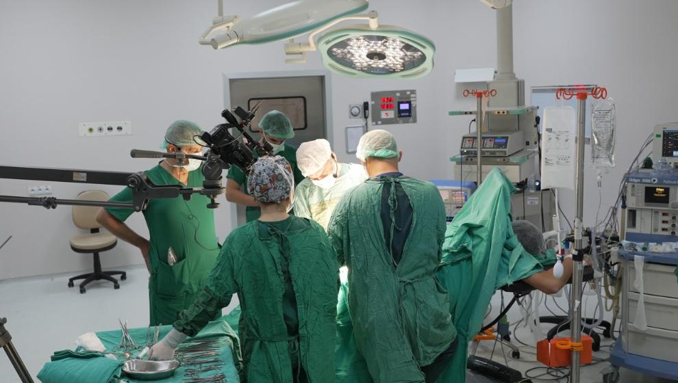 14 Başarılı Ameliyat Canlı Olarak Gerçekleştirildi