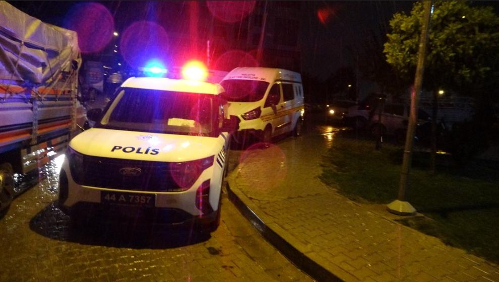 Yaşlılar Yalnız Ölmeye Devam Ediyor