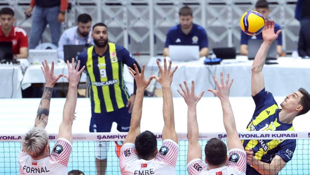 Ziraat Bankkart - Fenerbahçe Medicana: 3-1