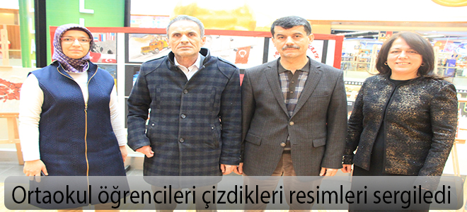 Ortaokul öğrencileri çizdikleri resimleri sergiledi