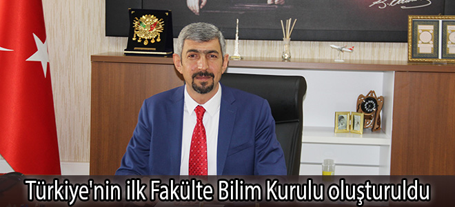Başkan Akdemir, sokak sokak gezerek yeni anayasayı anlatıyor