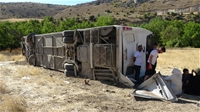 Malatya'da Yolcu Otobüsü Şarampole Uçtu: 22 Yaralı