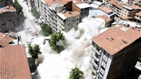 Malatya'da Ağır Hasarlı Binaların Yıkımına Hız Verildi