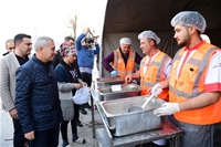 Çınar “İftar Çadırlarında Ramazanın Kardeşlik, Paylaşma ve Dayanışma Ruhunu Yaşıyoruz.”