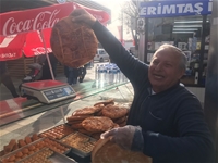 Malatya'da Esnafın Konteynerde Ramazan Mesaisi