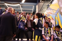 Malatyalı Depremzede Çocuklara Fenerbahçe Başkanı Ali Koç'tan Sürpriz