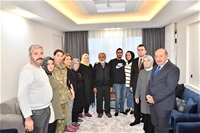 Hanımefendi Hanife Yazıcı Şehit Aileleri Ziyaret