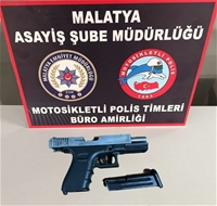 Malatya'da Çok Sayıda Silah Ve Uyuşturucu Ele Geçirildi