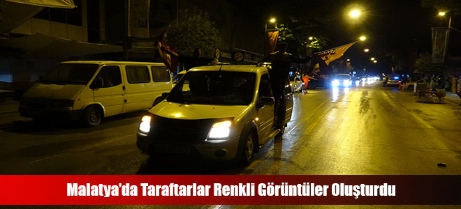 Malatya’da Taraftarlar Renkli Görüntüler Oluşturdu