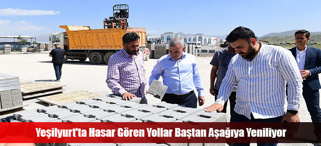 Yeşilyurt'ta Hasar Gören Yollar Baştan Aşağıya Yeniliyor