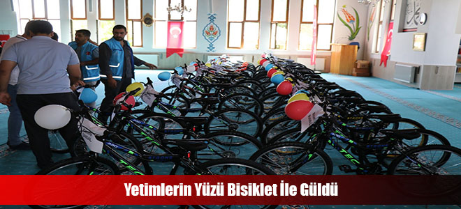 Yetimlerin Yüzü Bisiklet İle Güldü