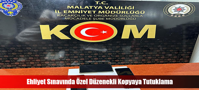 Ehliyet Sınavında Özel Düzenekli Kopyaya Tutuklama