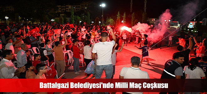 Battalgazi Belediyesi'nde Milli Maç Coşkusu